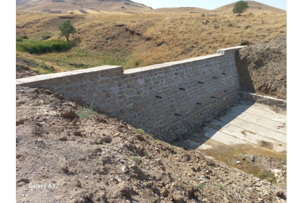  بند رسوبگیر حوزه آبخیز حکان شهرستان درگزین