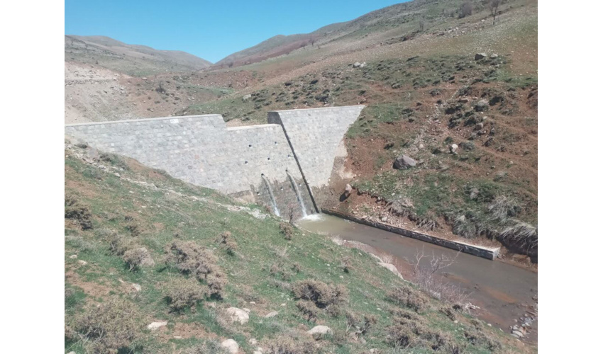 طرح حهای آبخیزداری اجرا شده در استان همدان 700 هزار تن رسوب را کنترل کرد