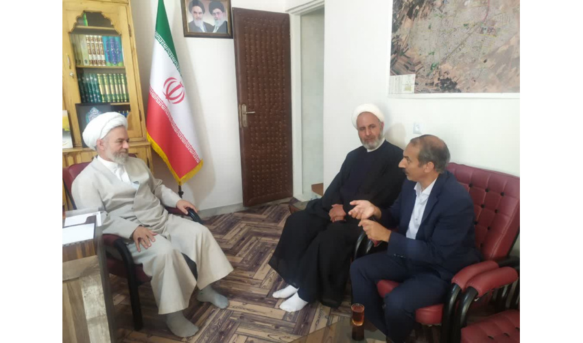 امام جمعه شهرستان اسداباد بر فرهنگ سازی منابع طبیعی و درختکاری از طرق مختلف تاکید کرد