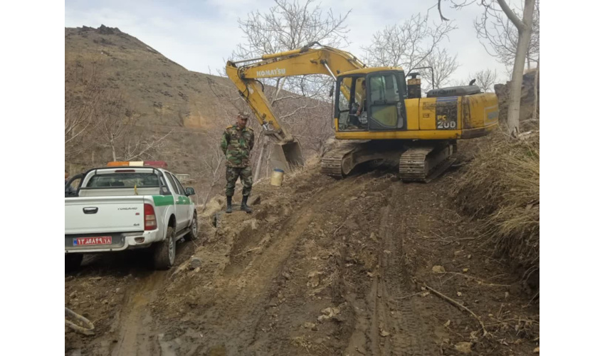 جلوگیری از برداشت غیر مجاز سنگ در اراضی ملی روستای سیمین شهرستان همدان