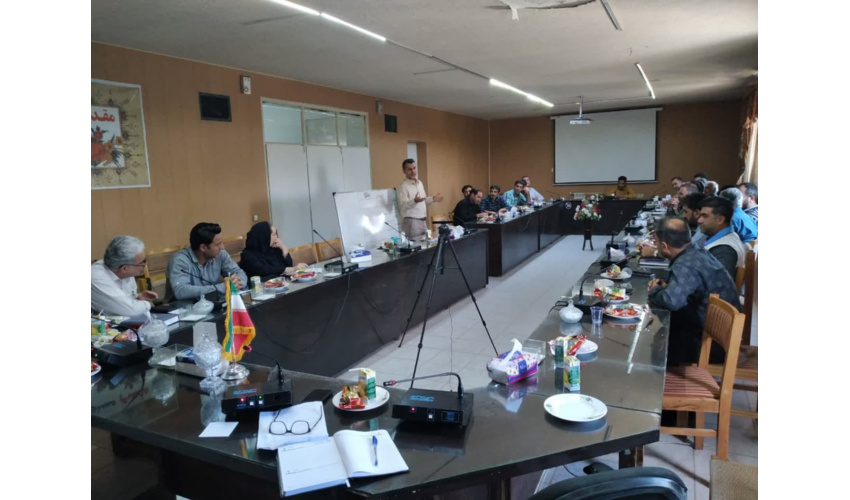  کارگاه حل مسئله منابع طبیعی با موضوع حریق در عرصه های جنگلی و مرتعی