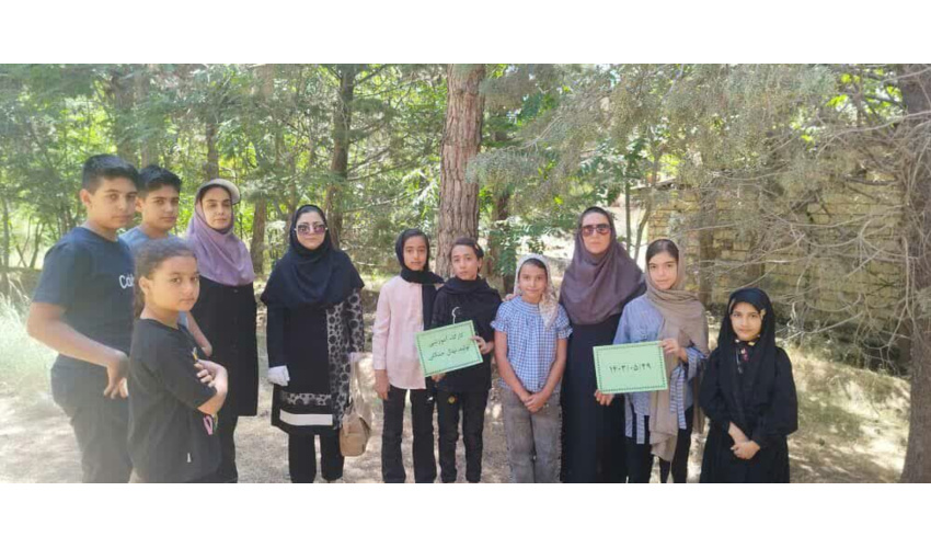 برگزاری تور و بازدید همیاران طبیعت دانش آموز ملایری