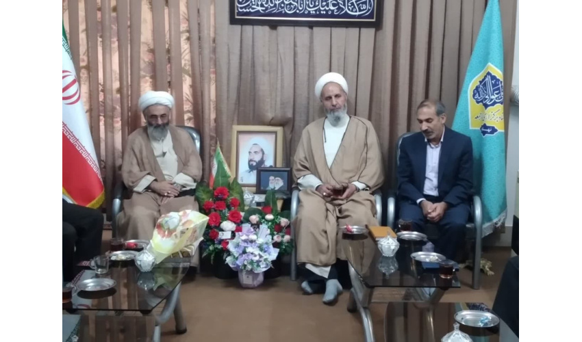 دیدار مدیر کل منابع طبیعی و آبخیزداری استان همدان  با امام جمعه شهرستان نهاوند