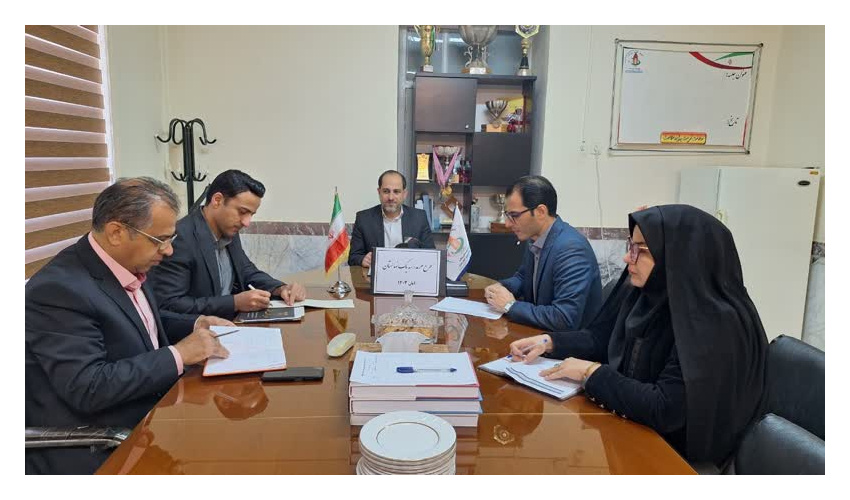 جلسه هماهنگی اجرای طرح شهیدمرادی(هرمدرسه یک نهالستان) برگزار شد