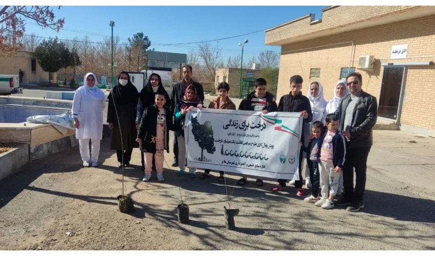  پویش نهال زندگی به مناسبت روز جهانی معلولین در ملایر