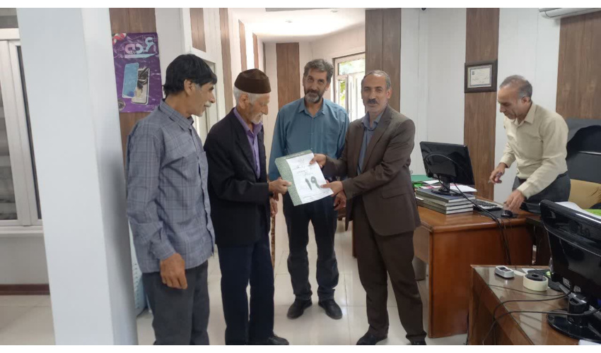 احاله مدیریت طرح‌های مرتعداری روستای تازناب پیرحیاتی و عشایری سینه سایر در شهرستان نهاوند